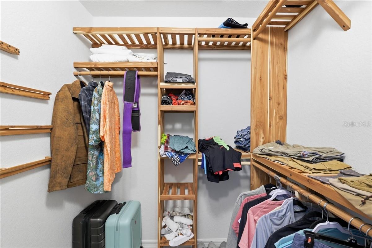 Image 21 of 41 For 12 Idle Court