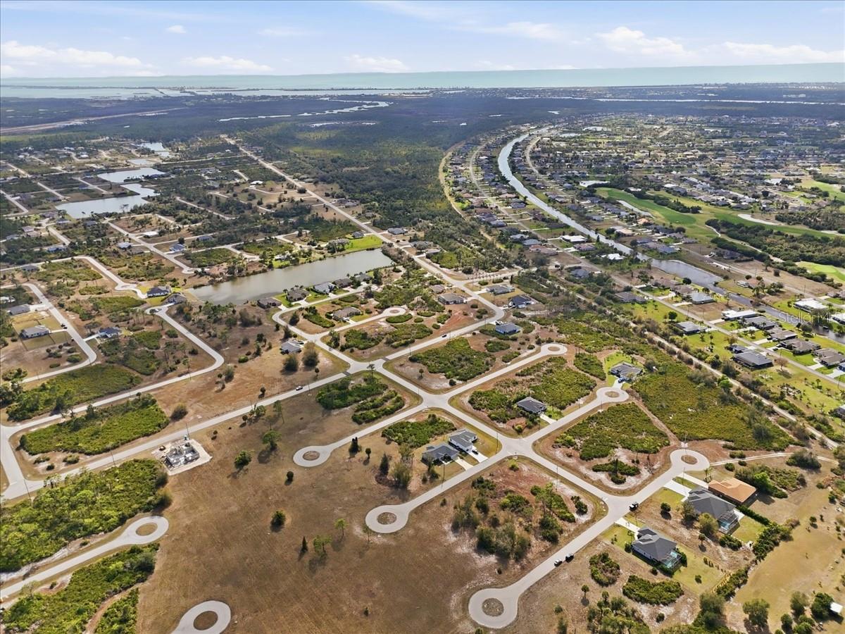 Image 39 of 41 For 12 Idle Court