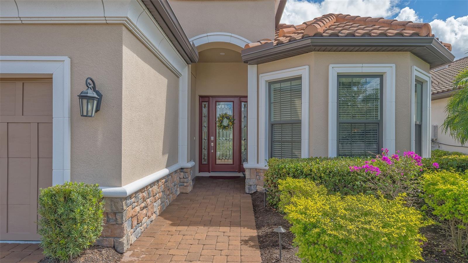 Image 3 of 75 For 4719 Cassio Court