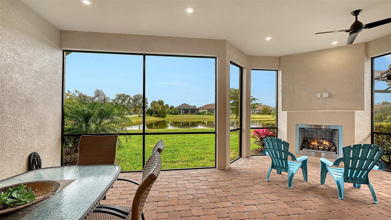 Image 40 of 75 For 4719 Cassio Court
