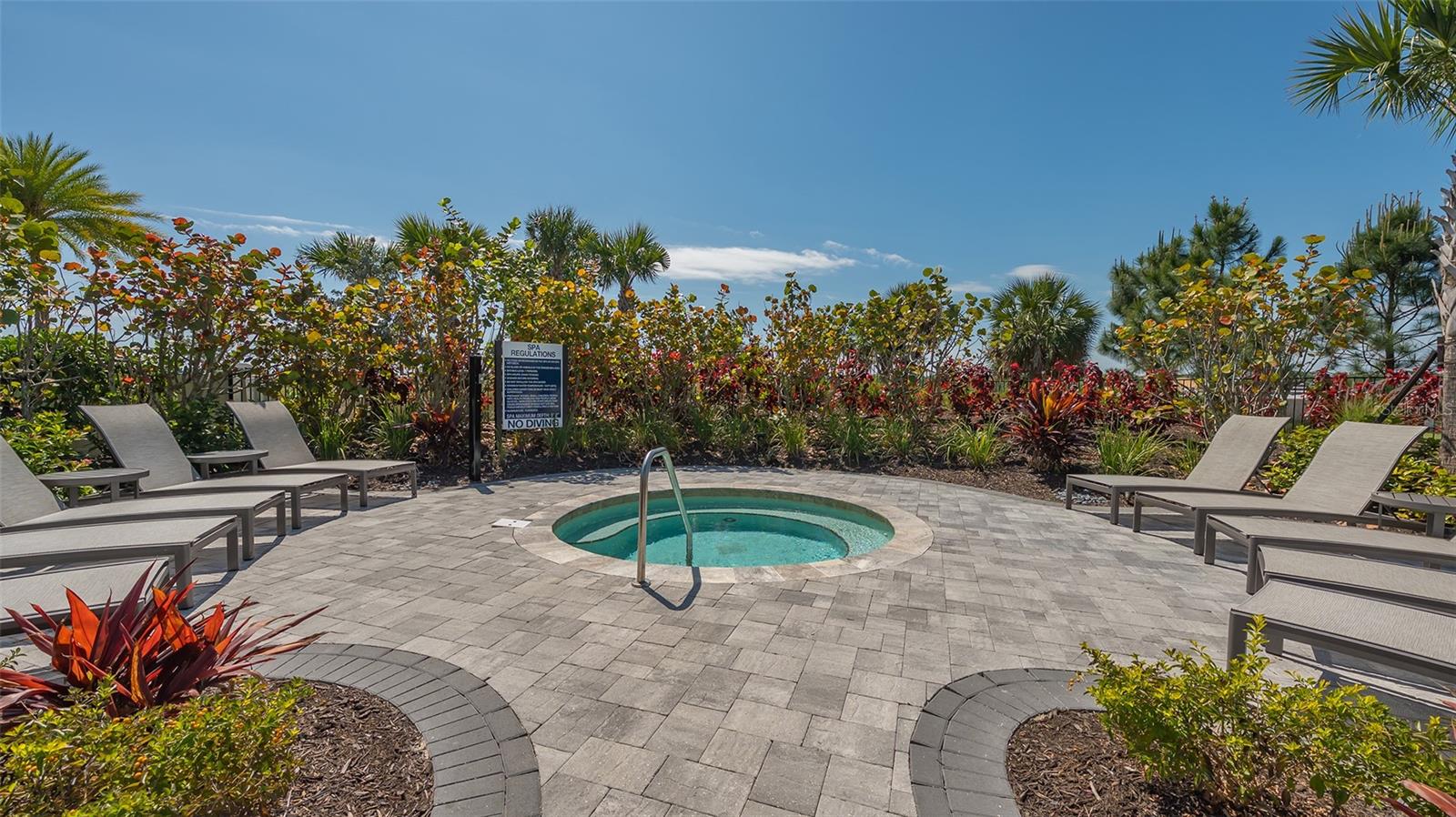 Image 66 of 75 For 4719 Cassio Court