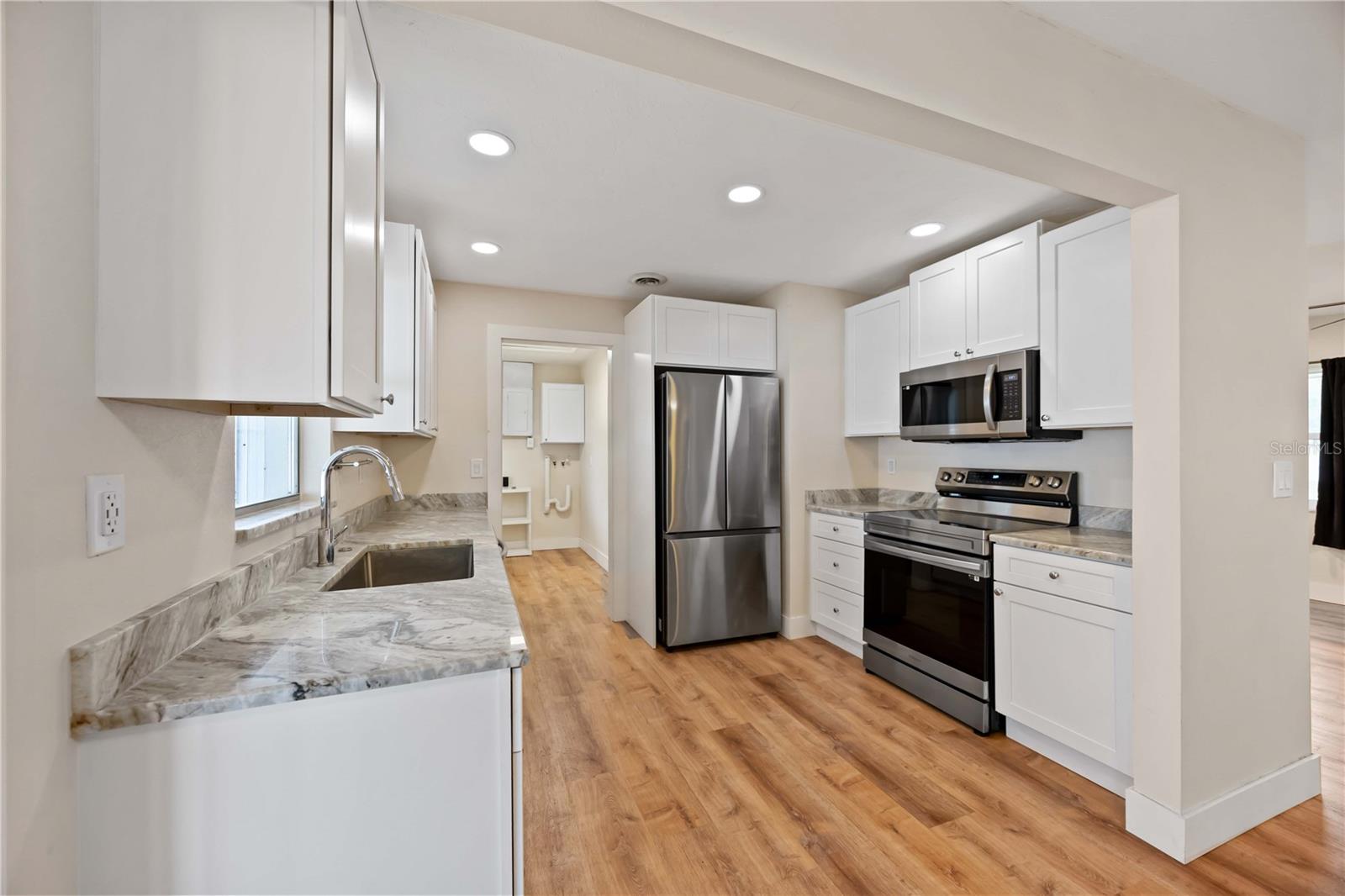 Image 13 of 54 For 4112 36th Street W