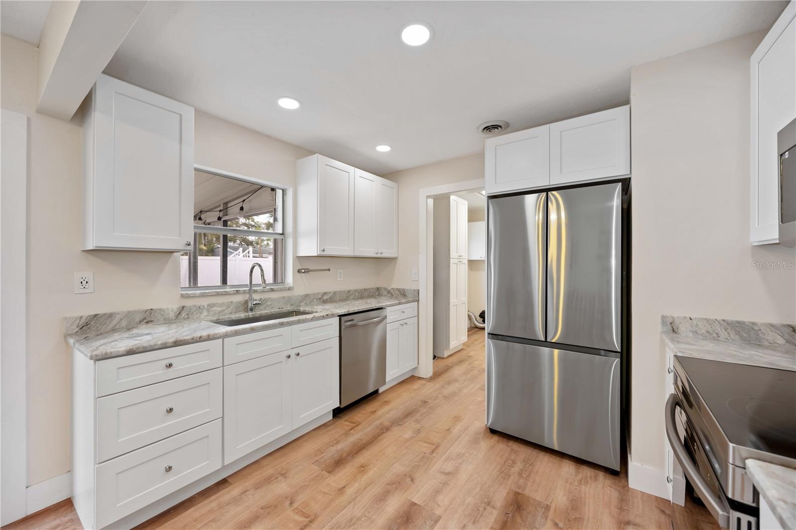 Image 14 of 54 For 4112 36th Street W