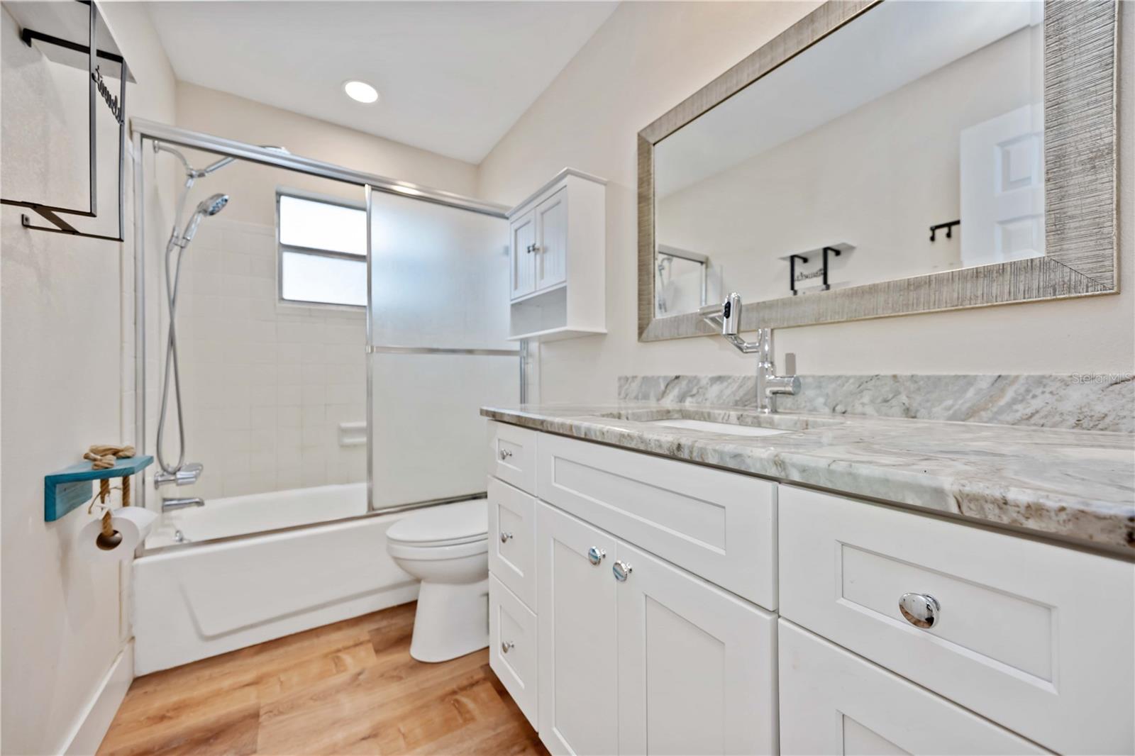 Image 21 of 54 For 4112 36th Street W