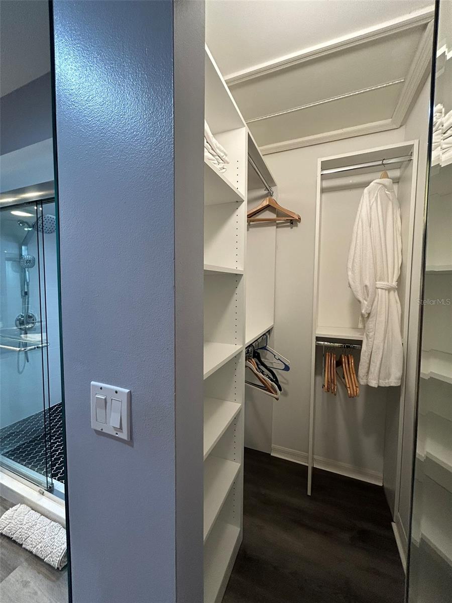 Image 20 of 27 For 3701 54th Drive W 201