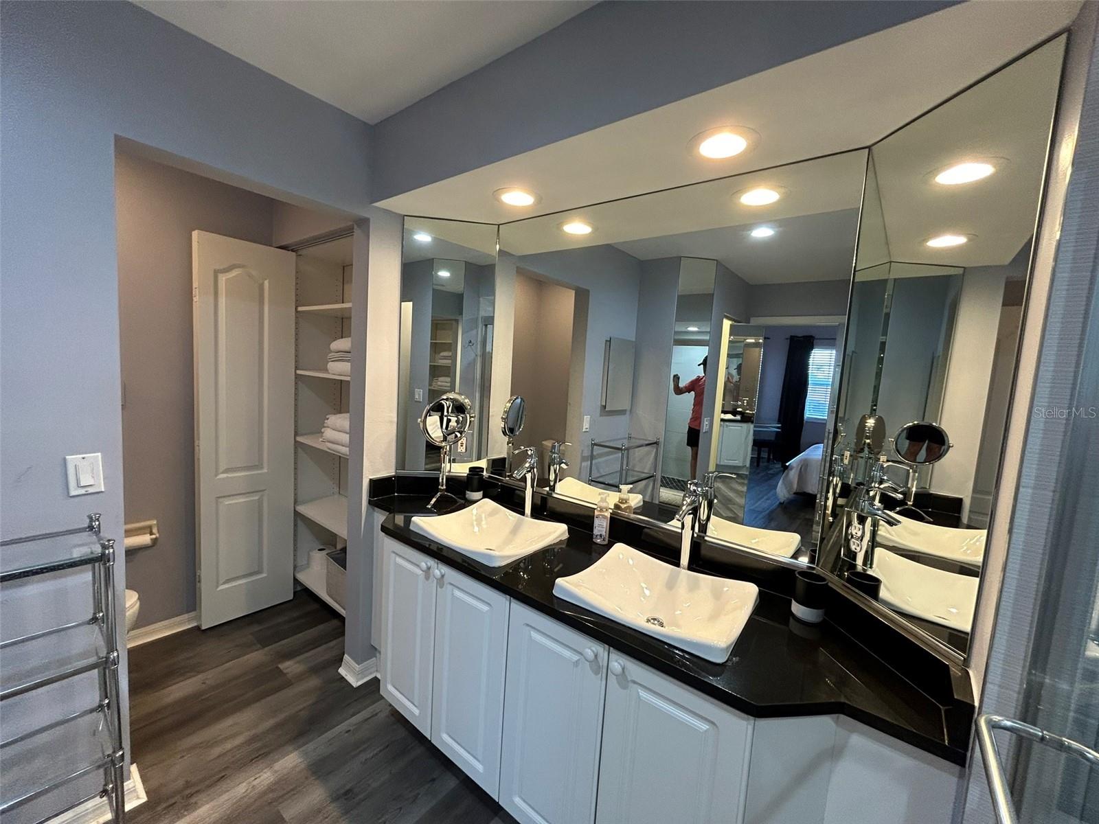 Image 22 of 27 For 3701 54th Drive W 201