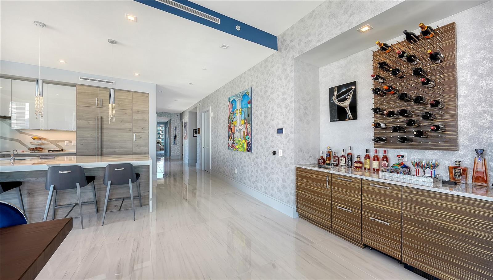 Image 10 of 59 For 401 Quay Commons 805