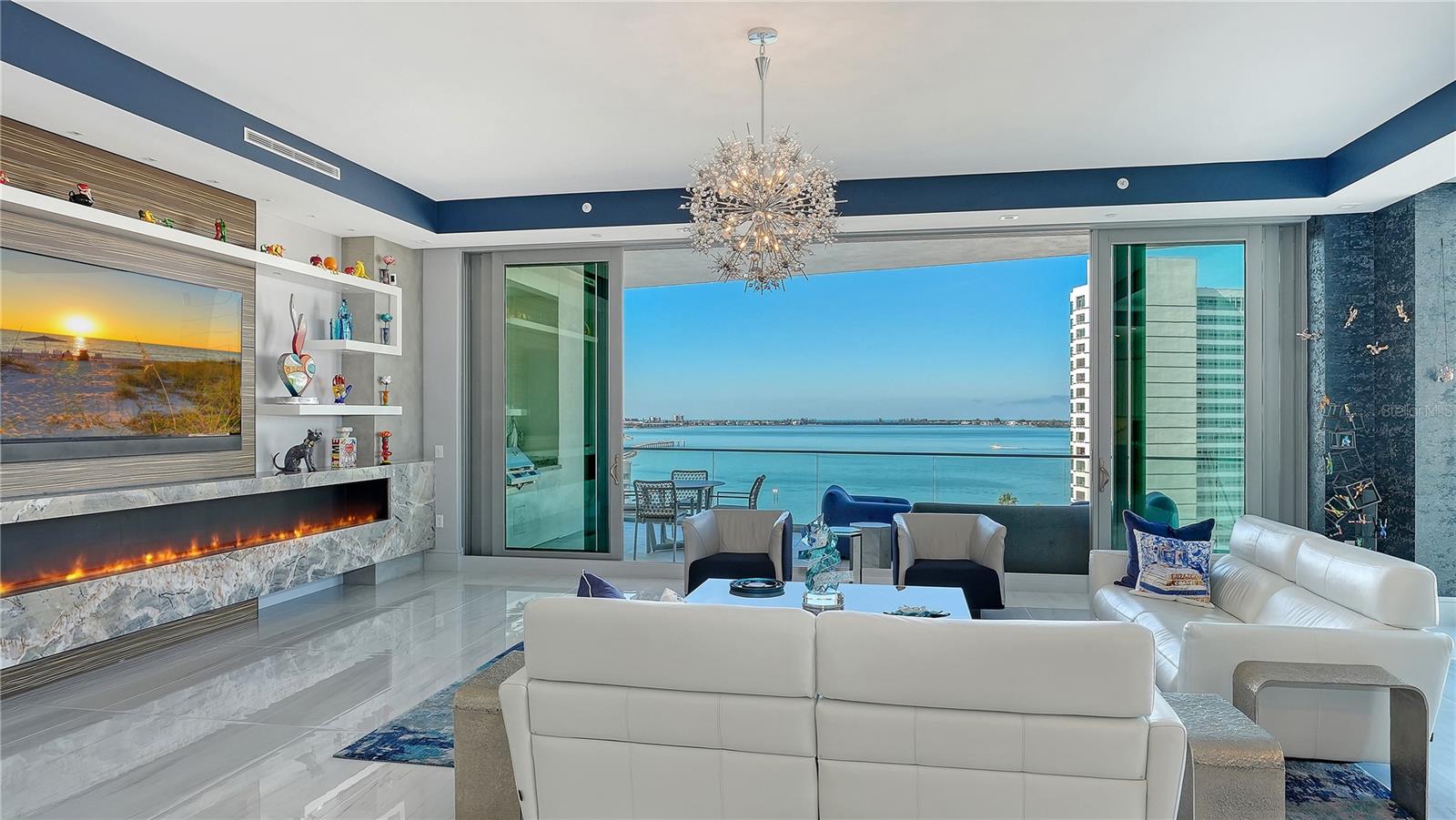 Image 12 of 59 For 401 Quay Commons 805