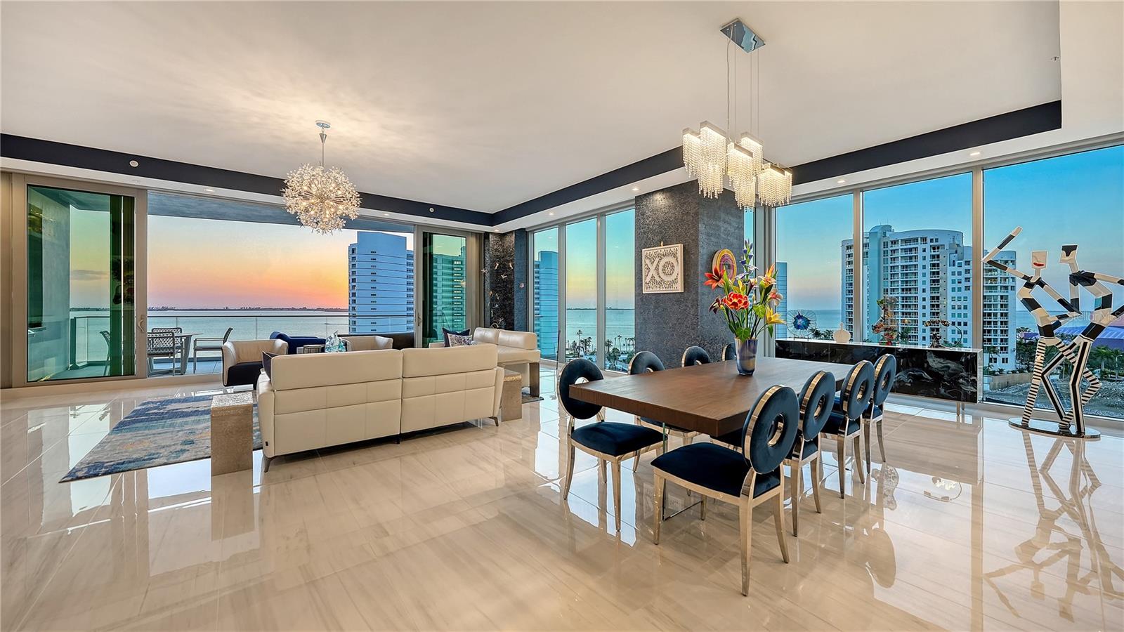 Image 15 of 59 For 401 Quay Commons 805