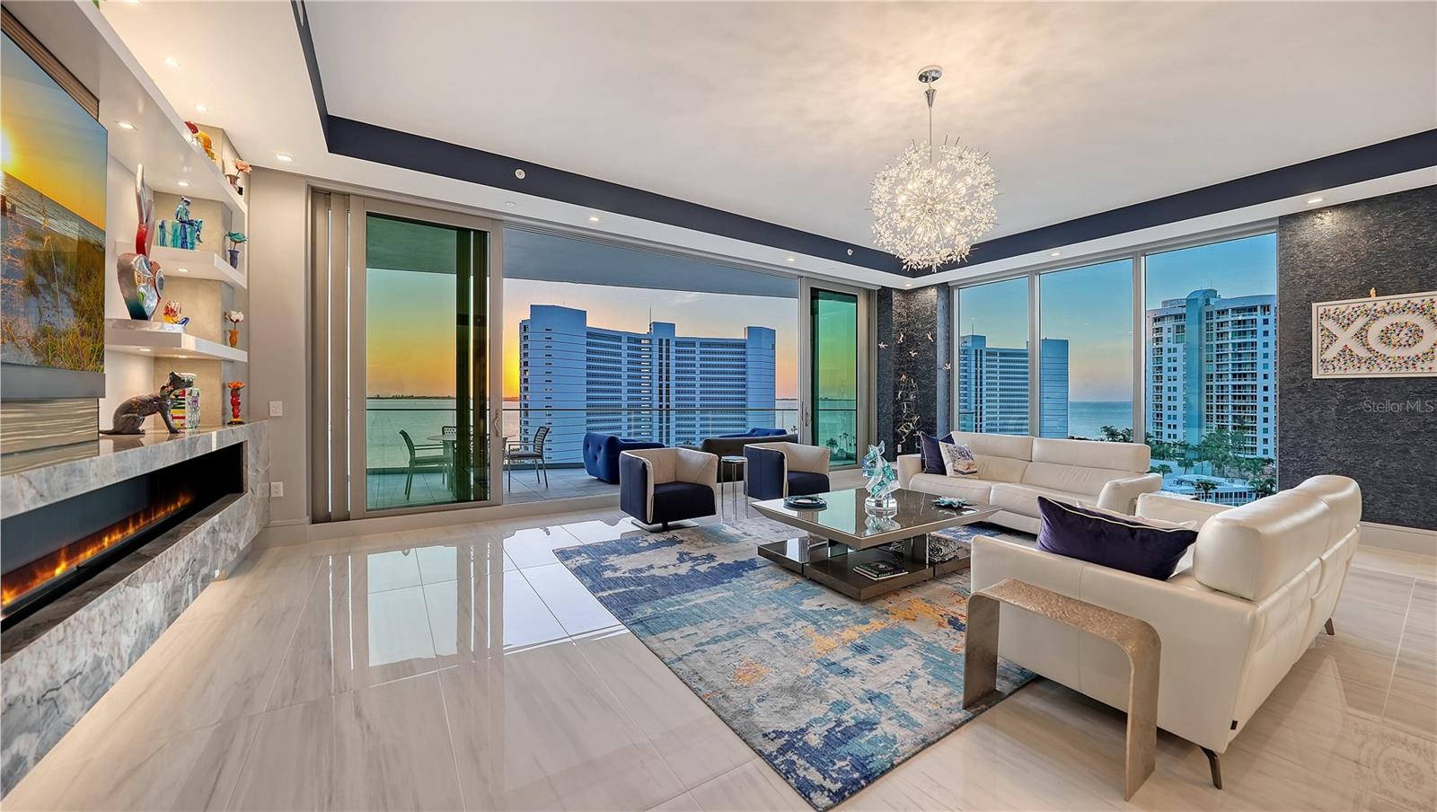 Image 16 of 59 For 401 Quay Commons 805