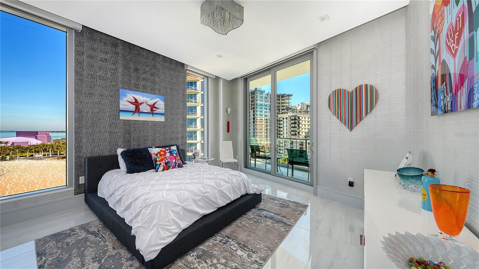 Image 37 of 59 For 401 Quay Commons 805