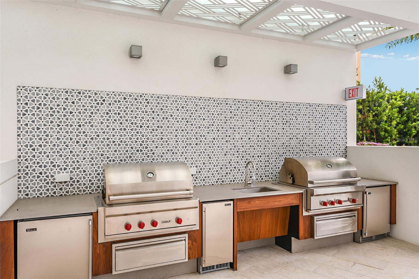 Image 54 of 59 For 401 Quay Commons 805