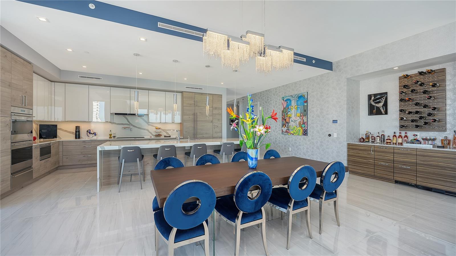 Image 9 of 59 For 401 Quay Commons 805