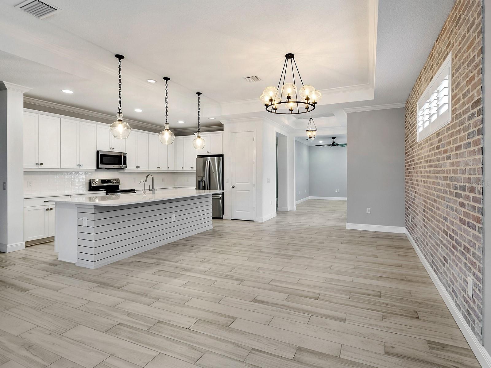 Image 6 of 67 For 1010 Crosswind Avenue