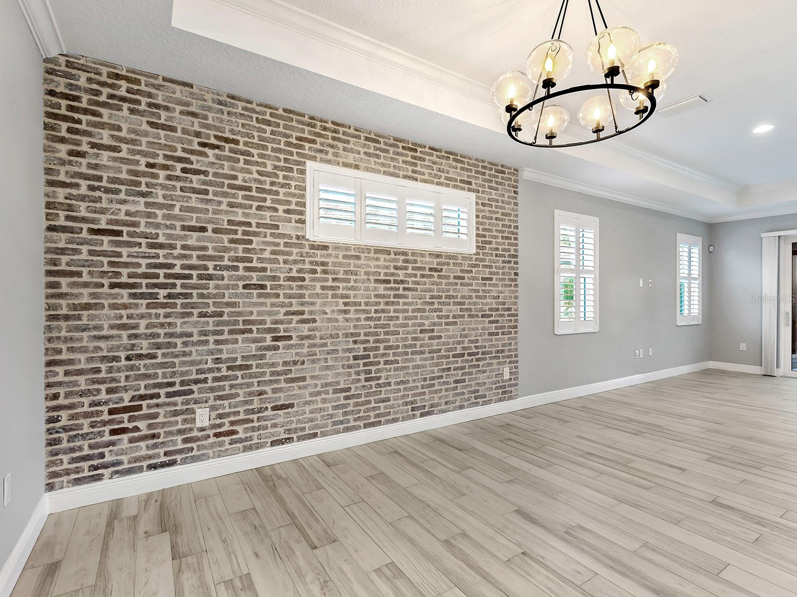 Image 7 of 67 For 1010 Crosswind Avenue