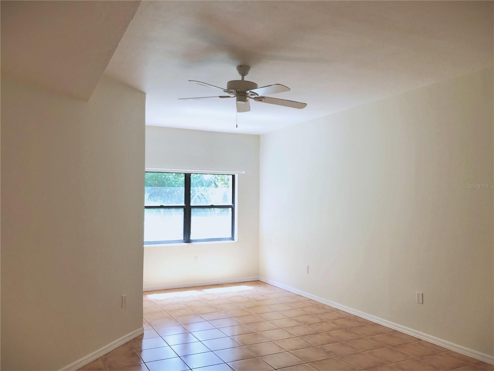 Image 18 of 64 For 1664 Starling Drive 101