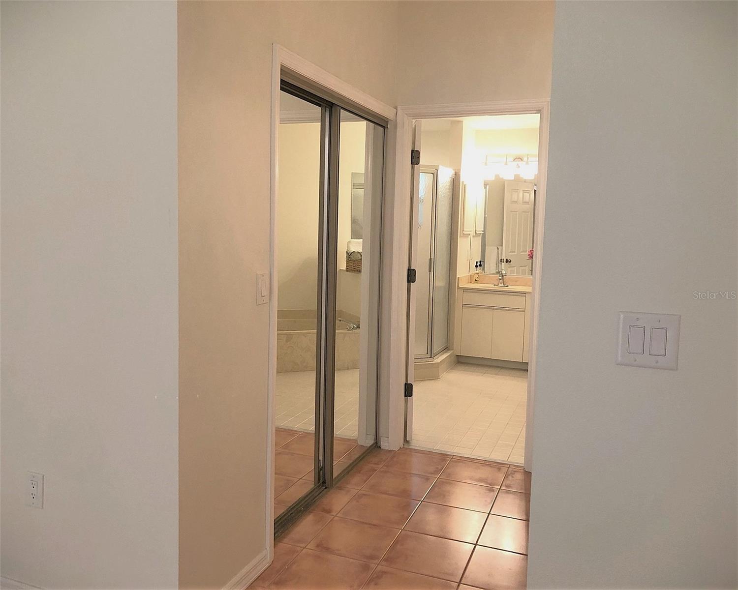 Image 20 of 64 For 1664 Starling Drive 101