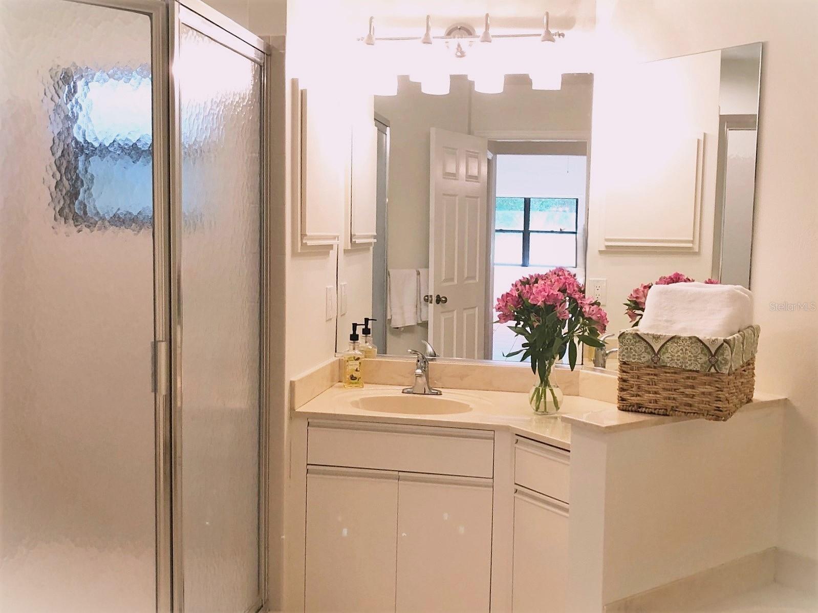 Image 22 of 64 For 1664 Starling Drive 101