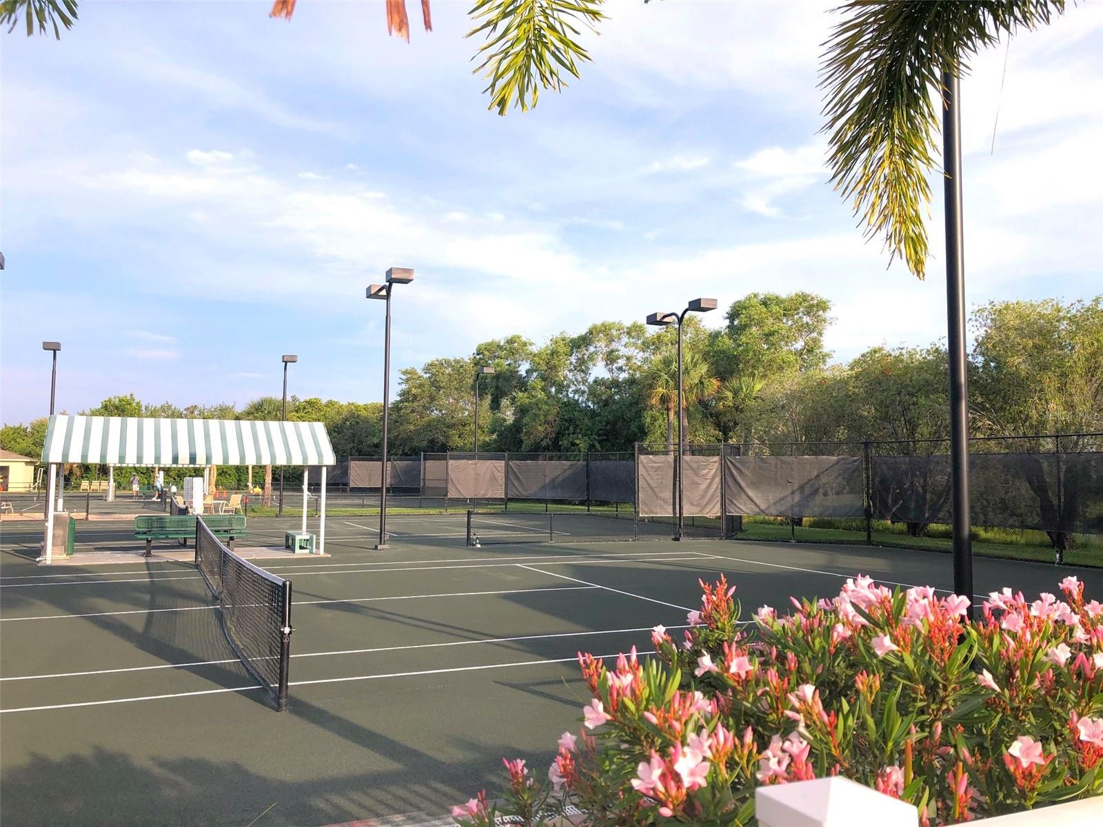 Image 29 of 64 For 1664 Starling Drive 101