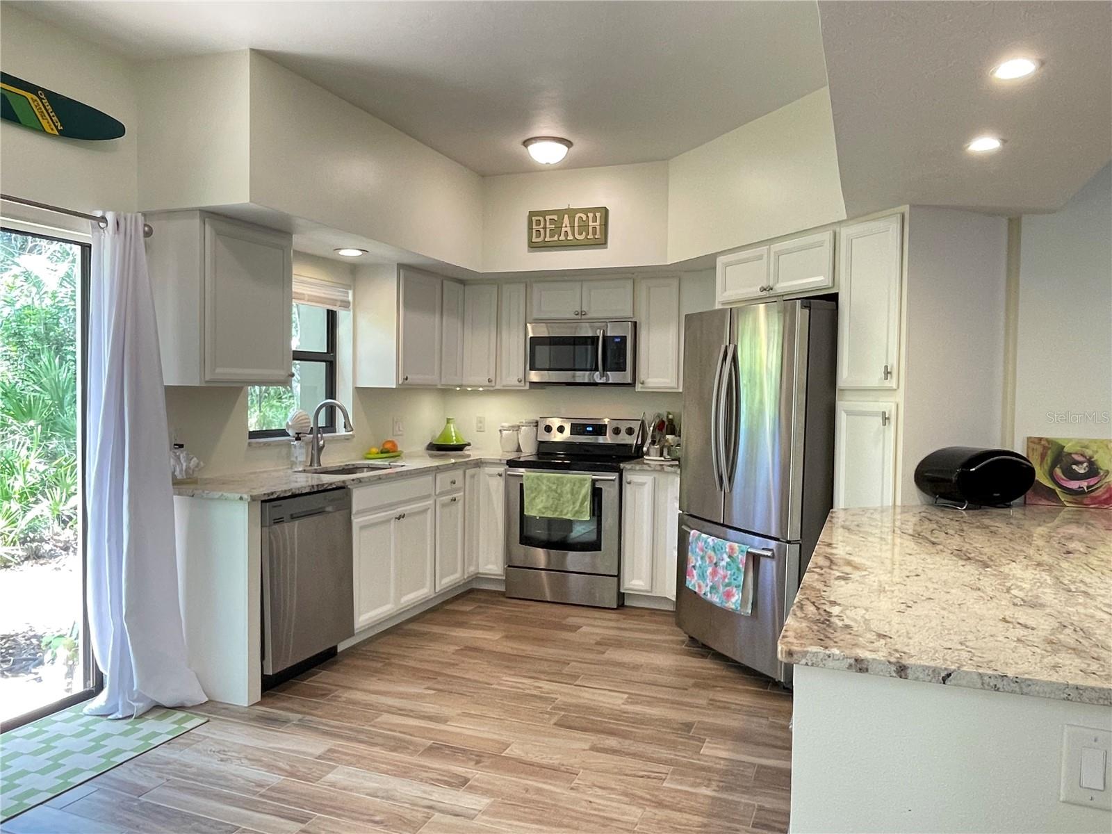 Image 57 of 64 For 1664 Starling Drive 101