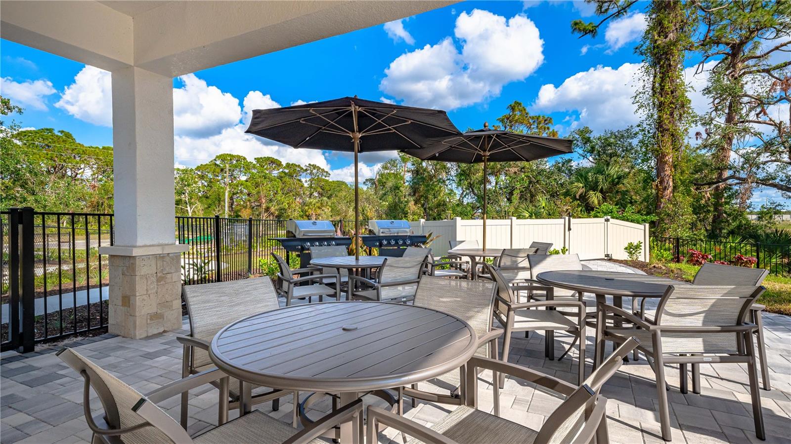 Image 21 of 23 For 7159 Grand Forest Way