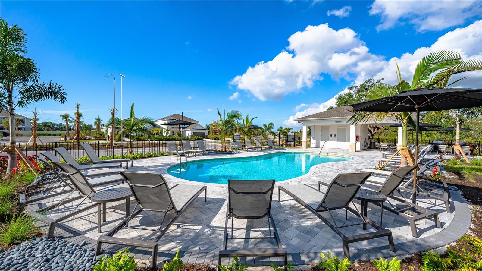 Image 25 of 35 For 7163 Grand Forest Way