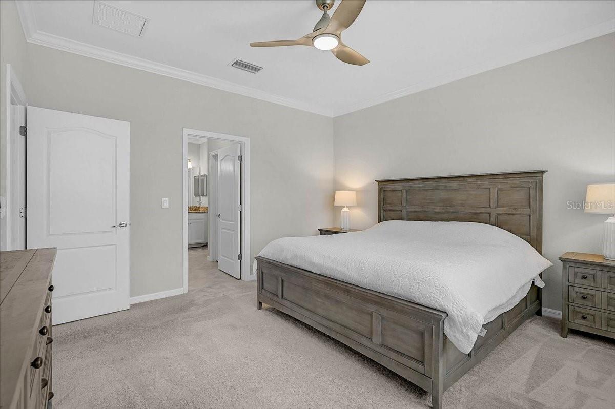 Image 21 of 63 For 10209 Fiddlewood Drive