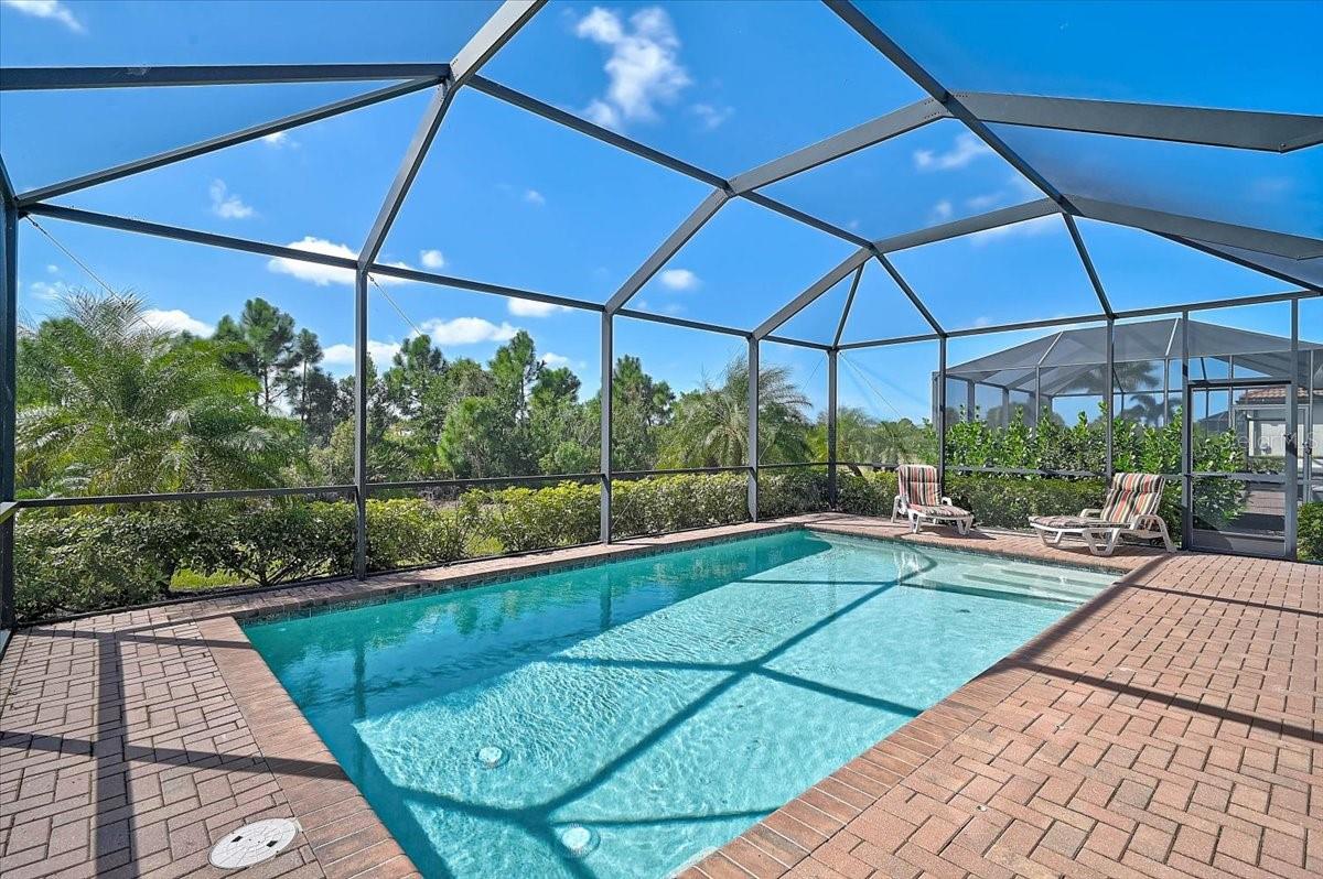 Image 26 of 63 For 10209 Fiddlewood Drive