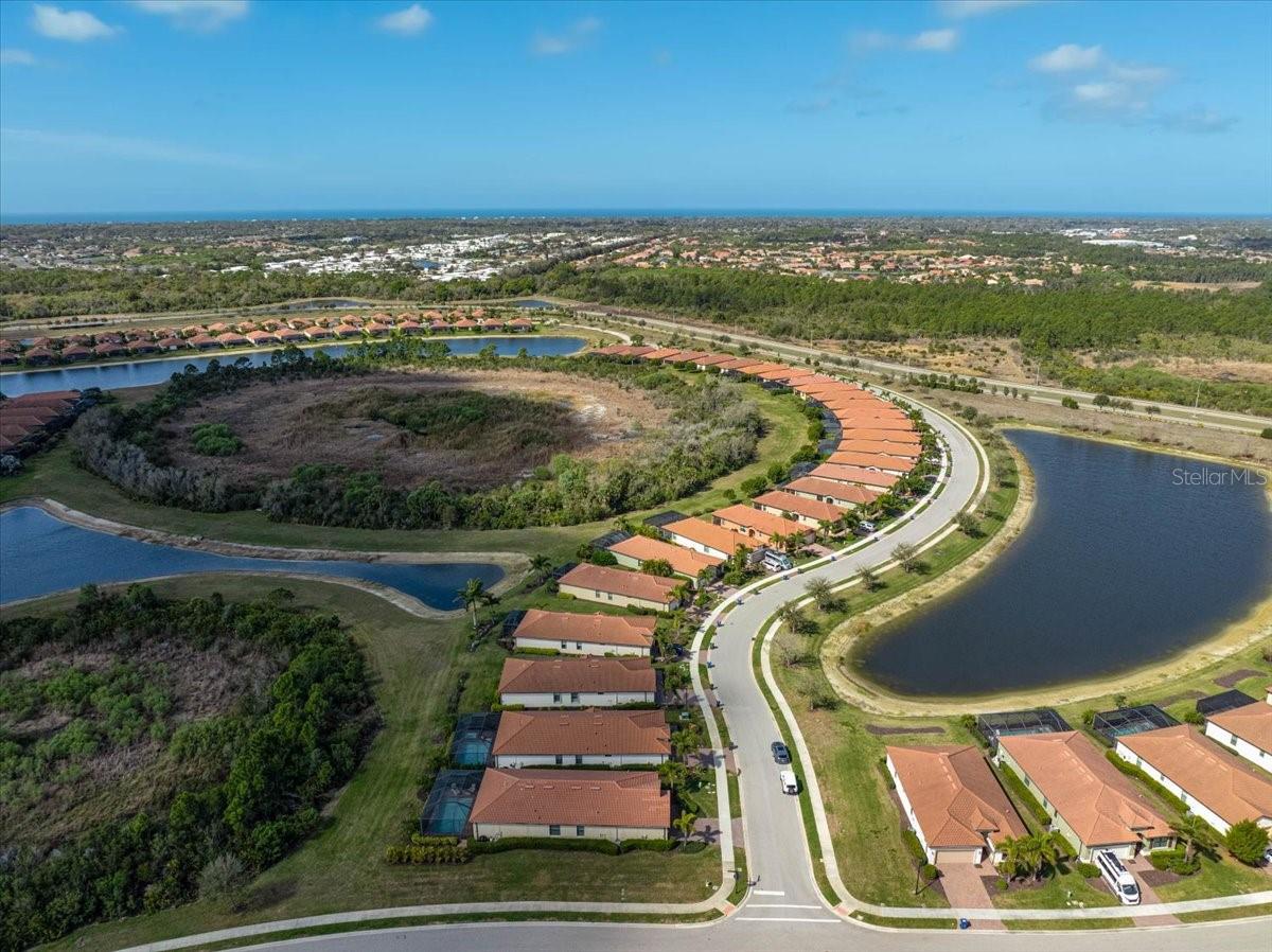 Image 41 of 63 For 10209 Fiddlewood Drive