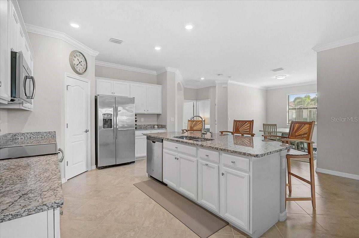 Image 7 of 63 For 10209 Fiddlewood Drive