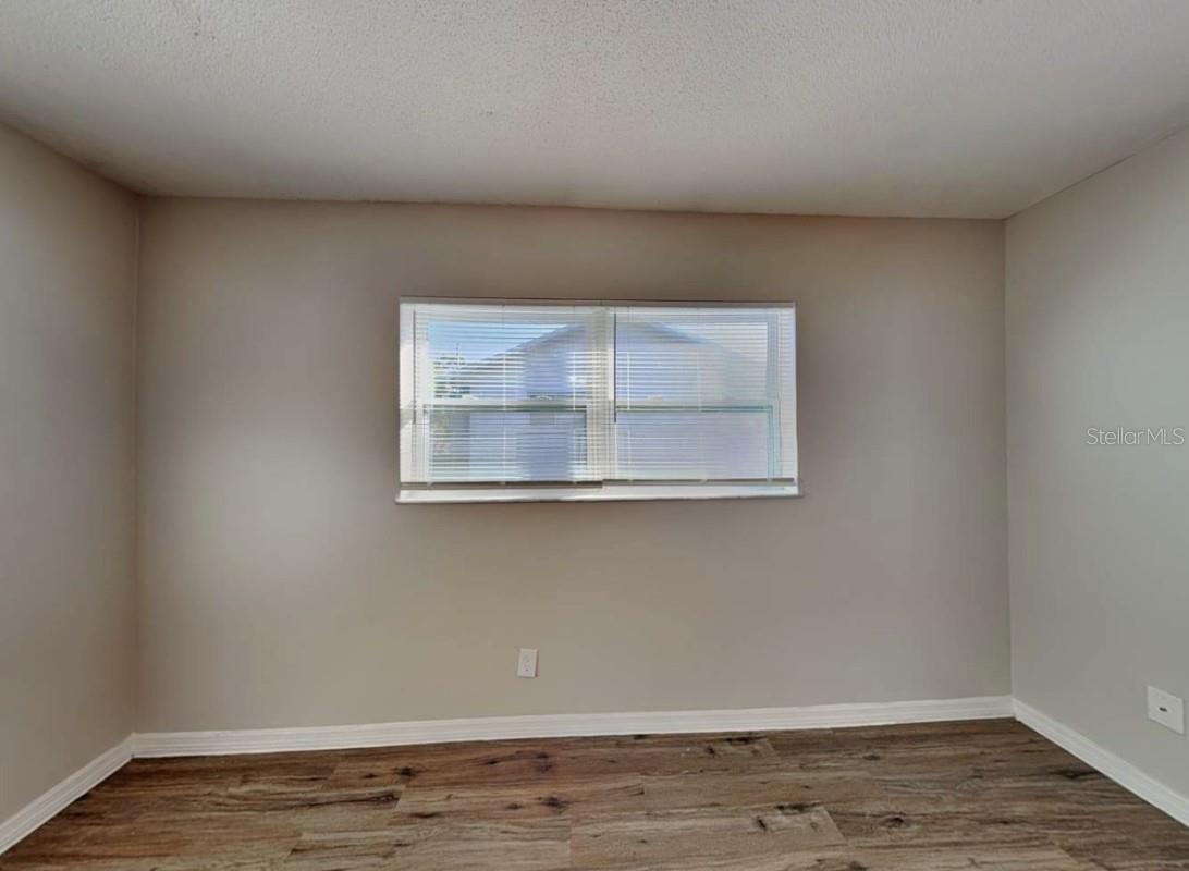 Image 14 of 17 For 4389 Signal Hill Road