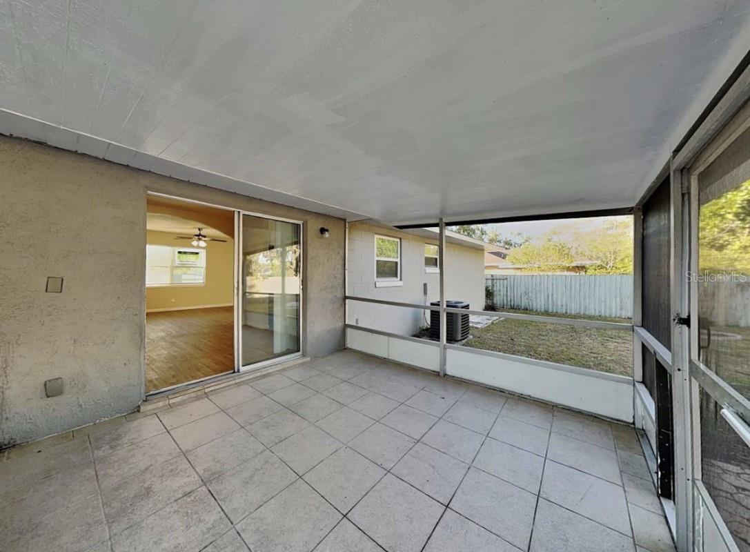 Image 15 of 17 For 4389 Signal Hill Road