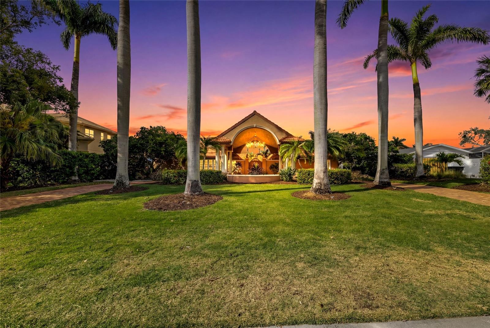 Image 2 of 54 For 1749 Sandalwood Drive