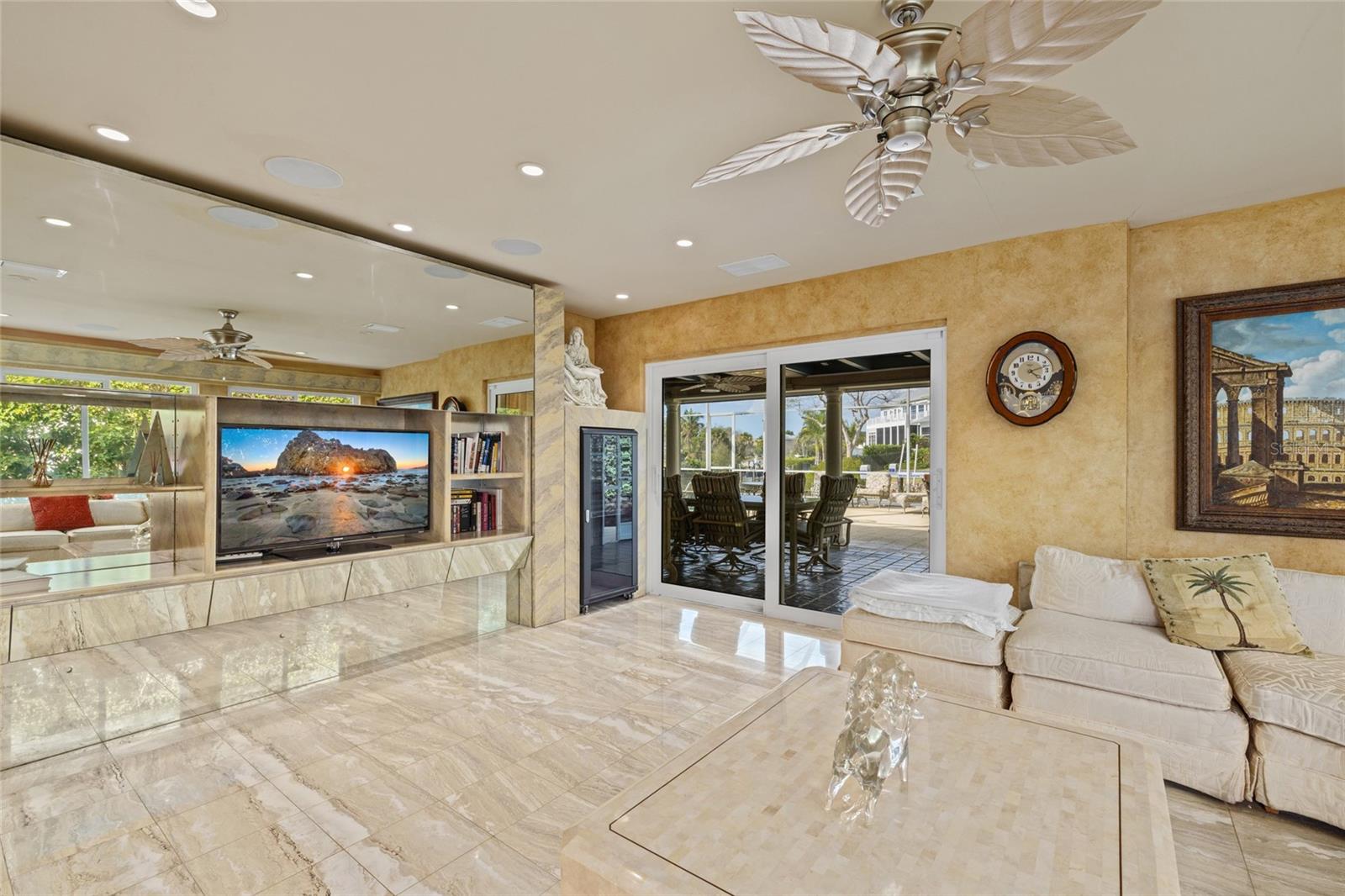 Image 20 of 54 For 1749 Sandalwood Drive