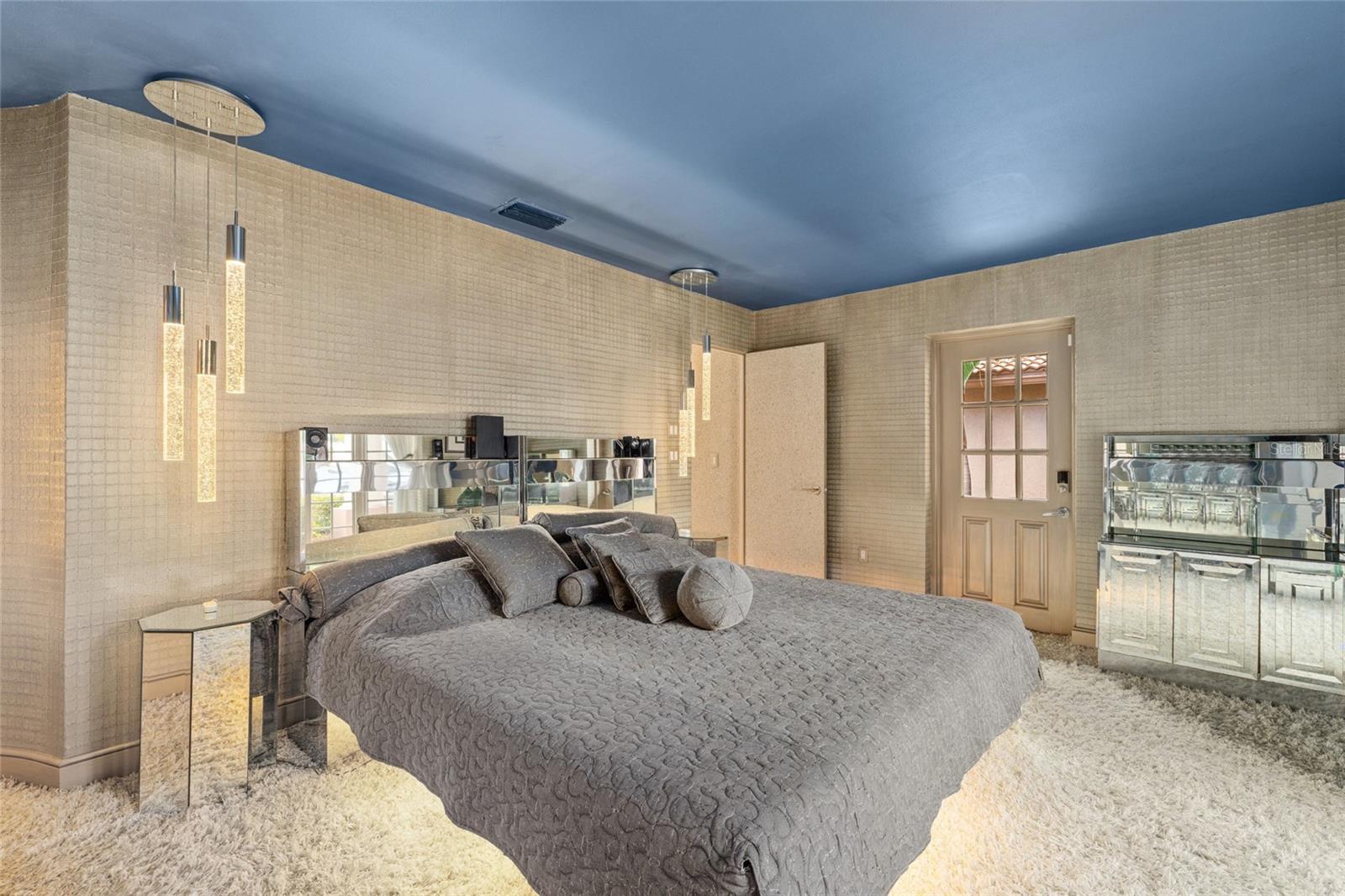 Image 26 of 54 For 1749 Sandalwood Drive