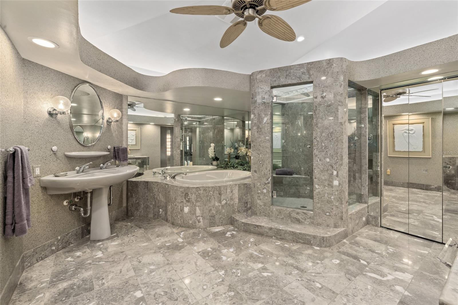 Image 28 of 54 For 1749 Sandalwood Drive