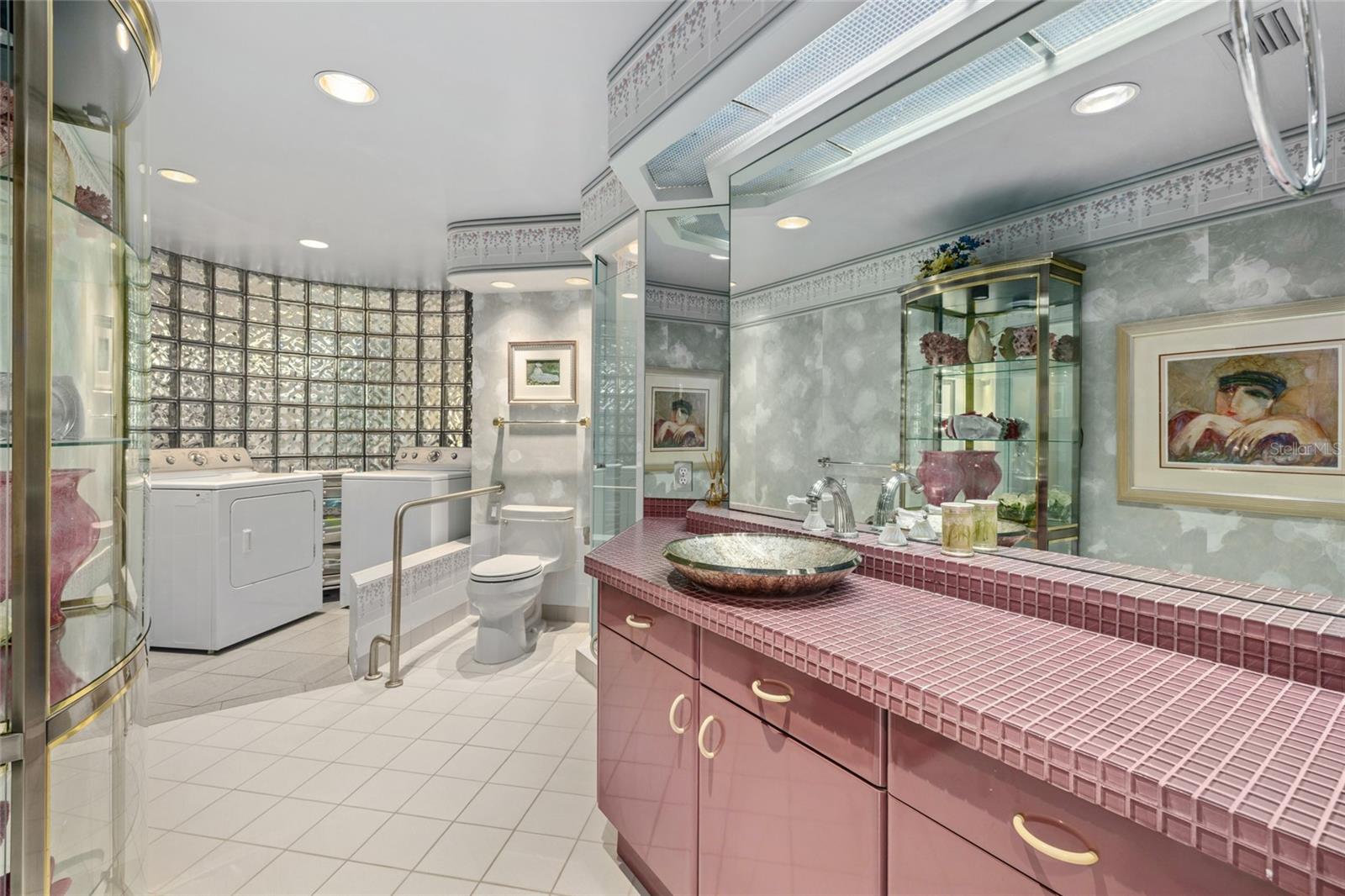 Image 31 of 54 For 1749 Sandalwood Drive