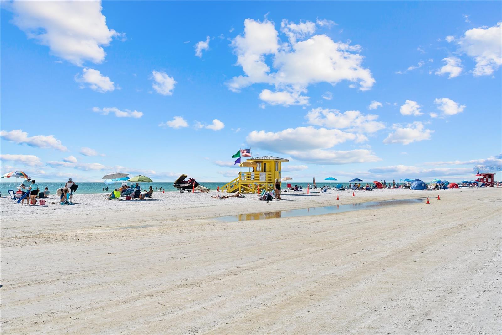 Image 51 of 54 For 1749 Sandalwood Drive