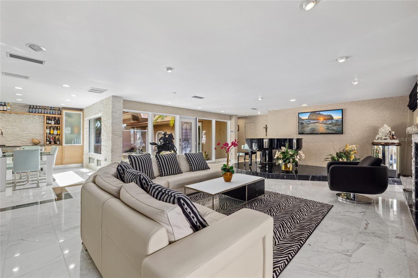 Image 8 of 54 For 1749 Sandalwood Drive