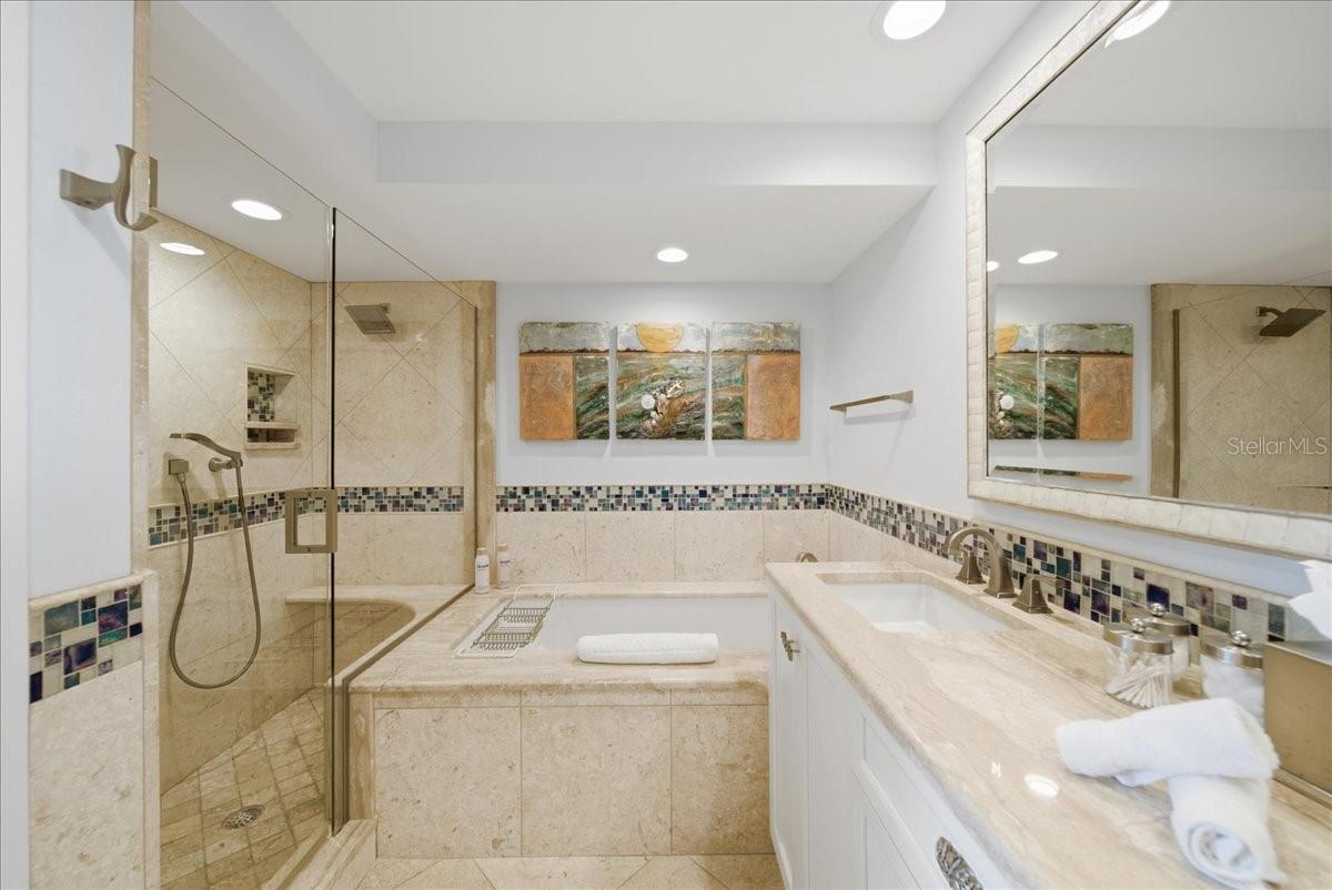 Image 40 of 76 For 7466 Palm Island Drive 2922