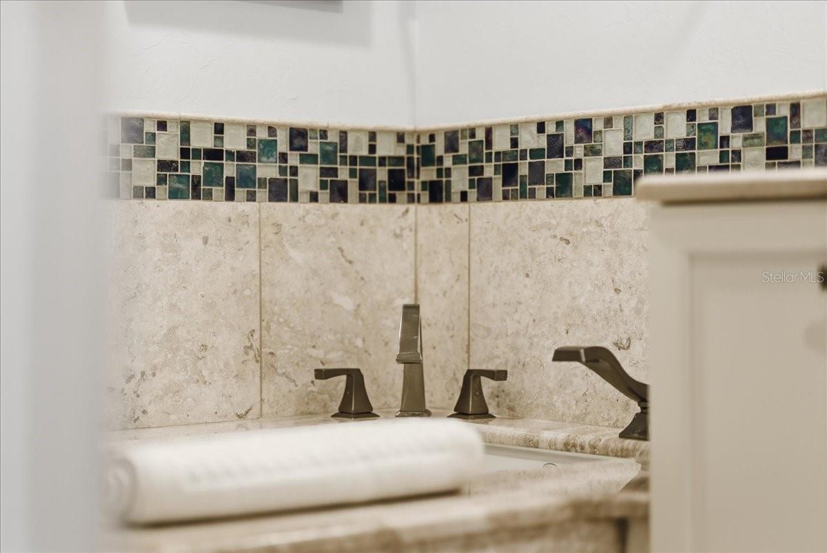 Image 42 of 76 For 7466 Palm Island Drive 2922