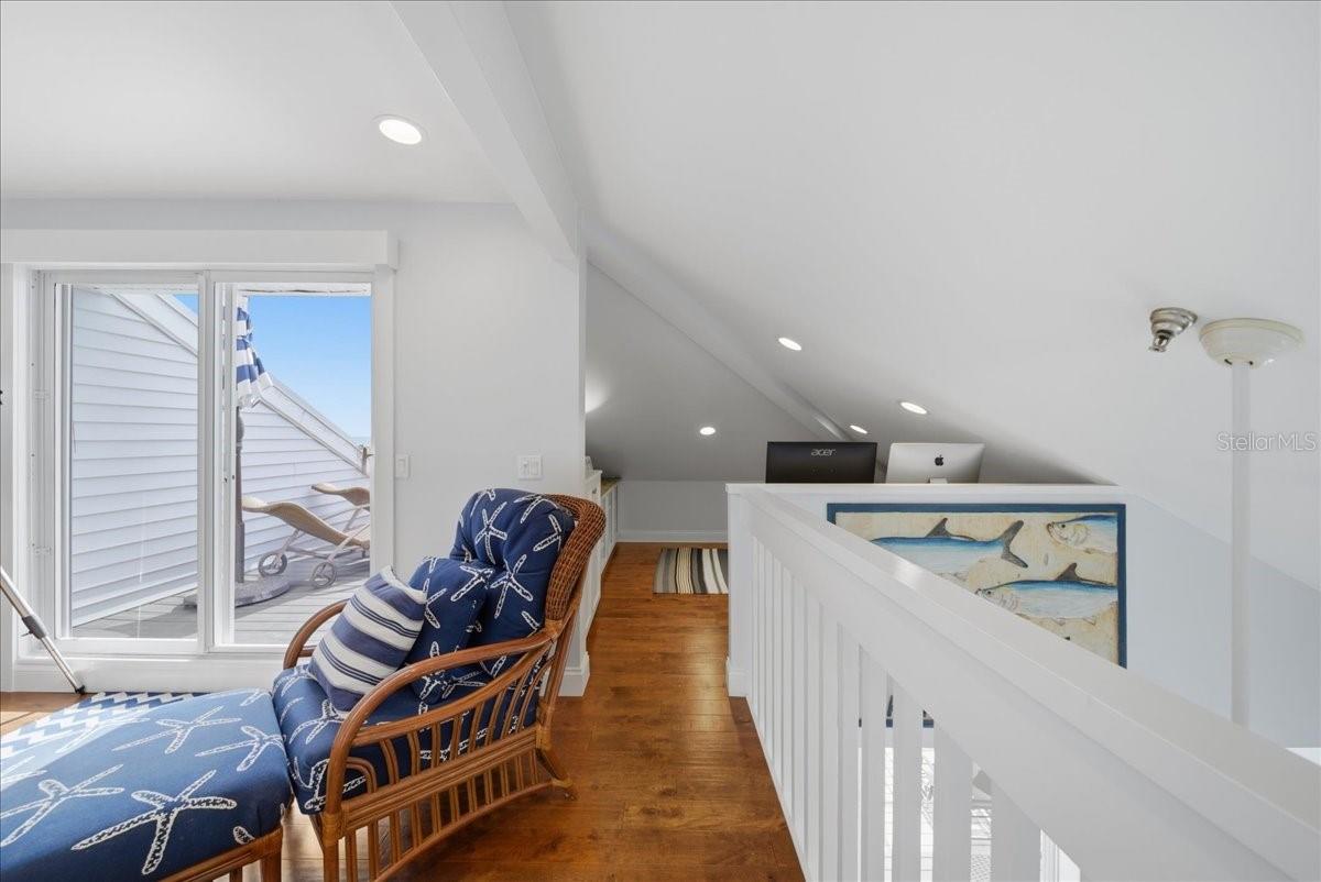 Image 53 of 76 For 7466 Palm Island Drive 2922