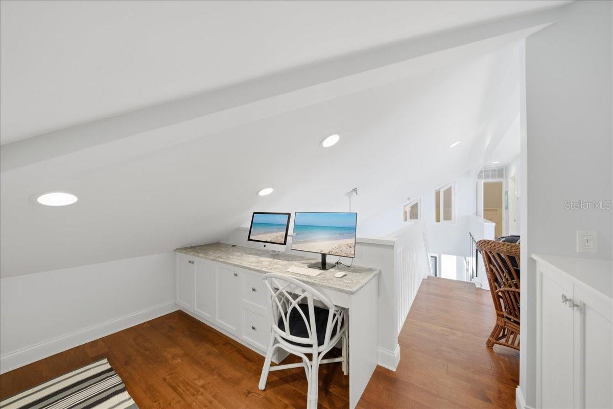 Image 56 of 76 For 7466 Palm Island Drive 2922