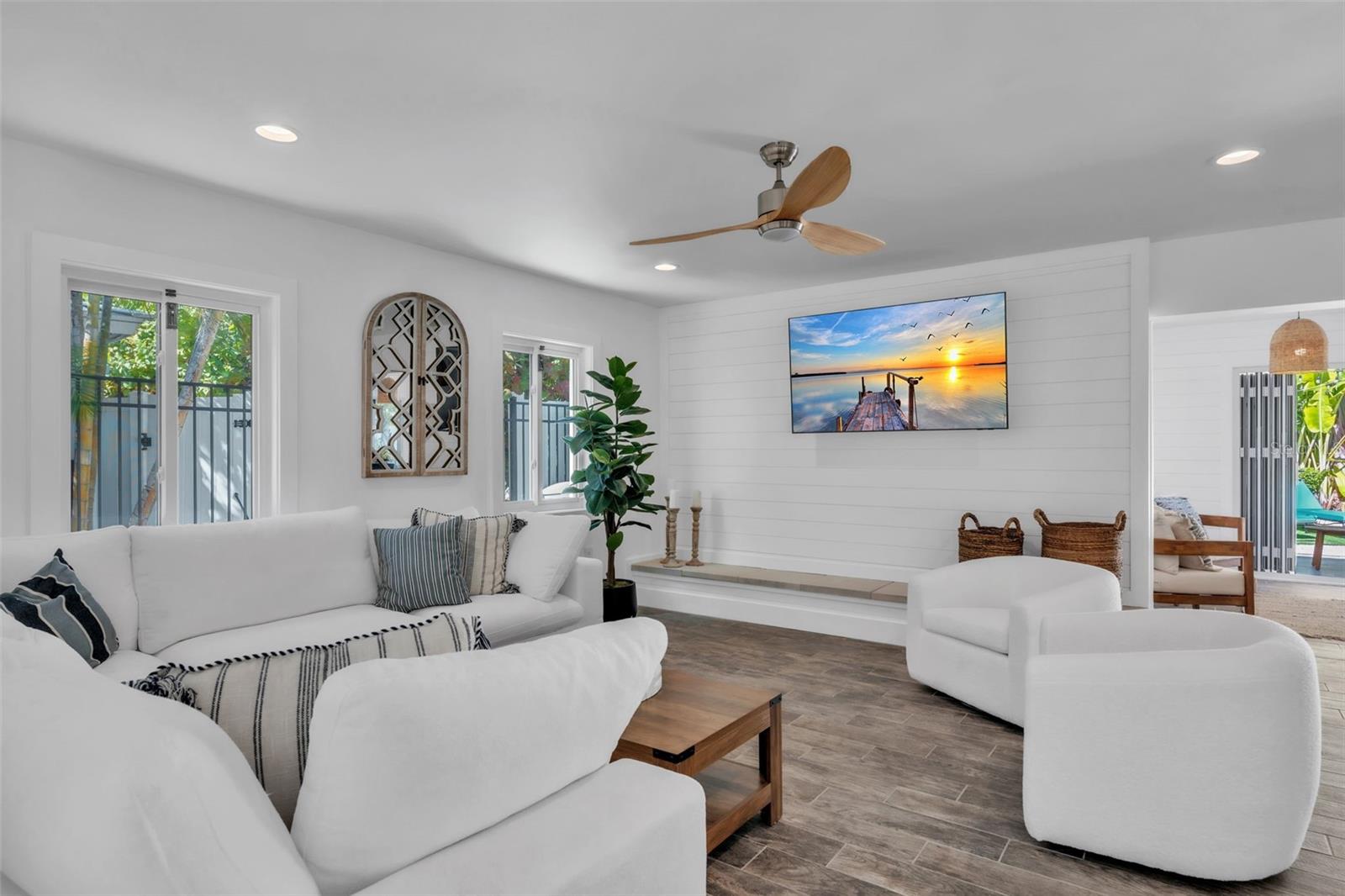 Image 14 of 58 For 155 Crescent Drive