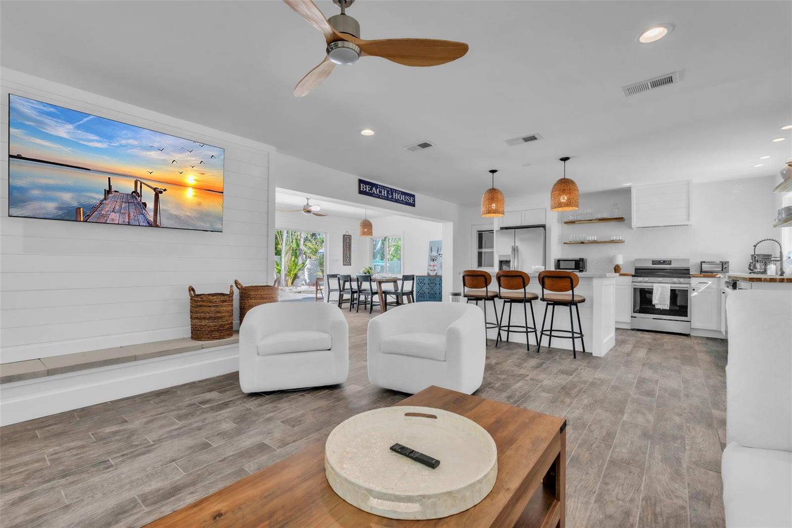 Image 15 of 58 For 155 Crescent Drive