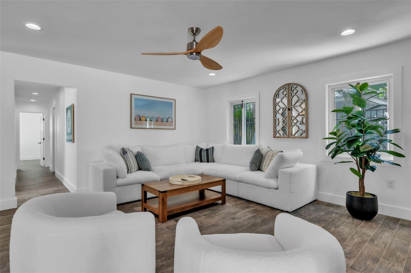 Image 17 of 58 For 155 Crescent Drive