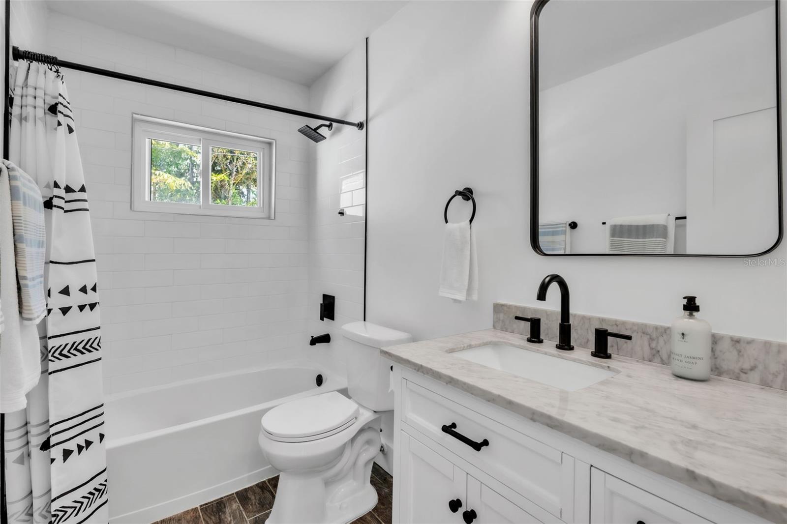 Image 37 of 58 For 155 Crescent Drive