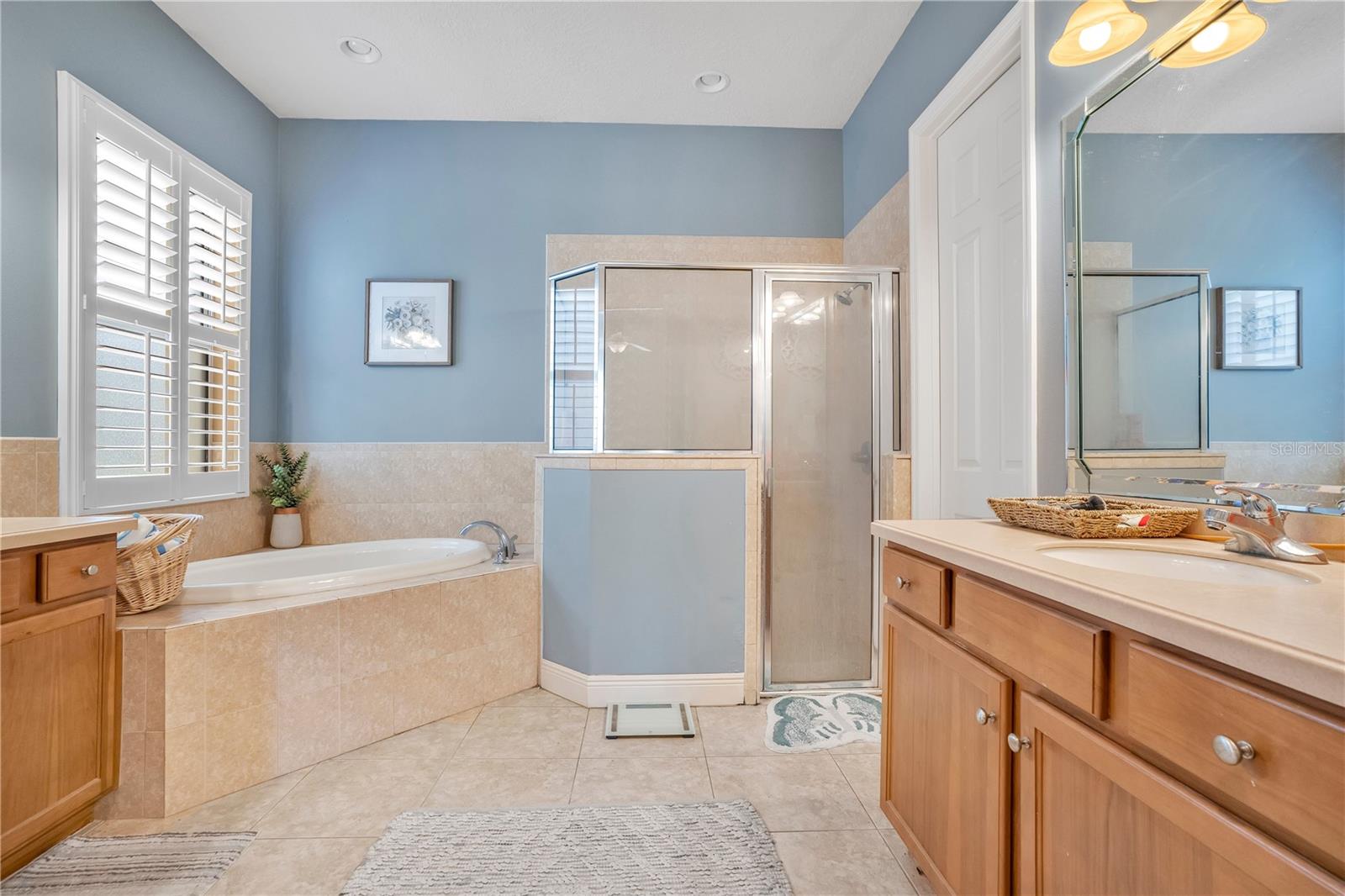 Image 12 of 25 For 1137 Stoney Creek Boulevard