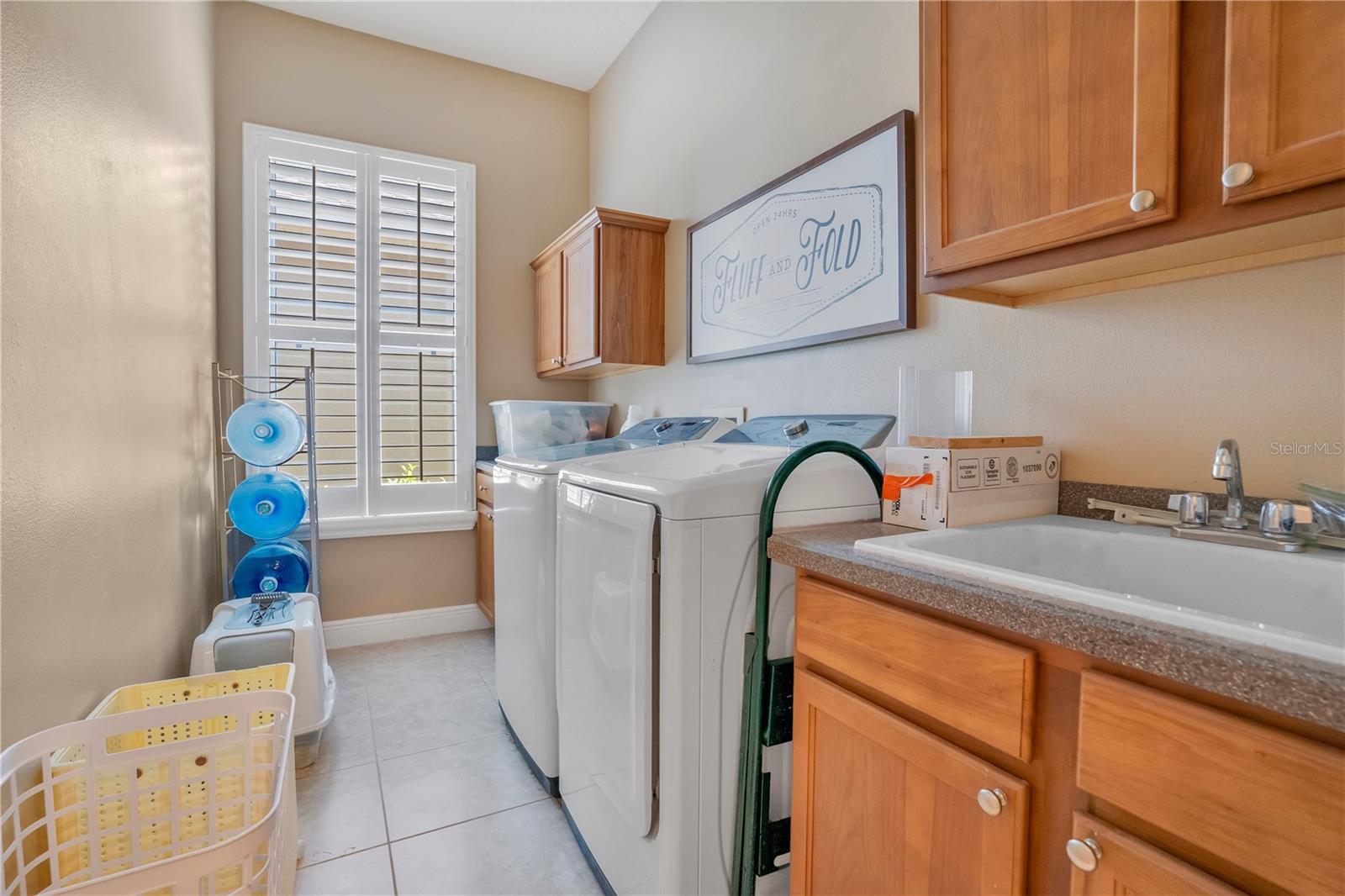 Image 17 of 25 For 1137 Stoney Creek Boulevard