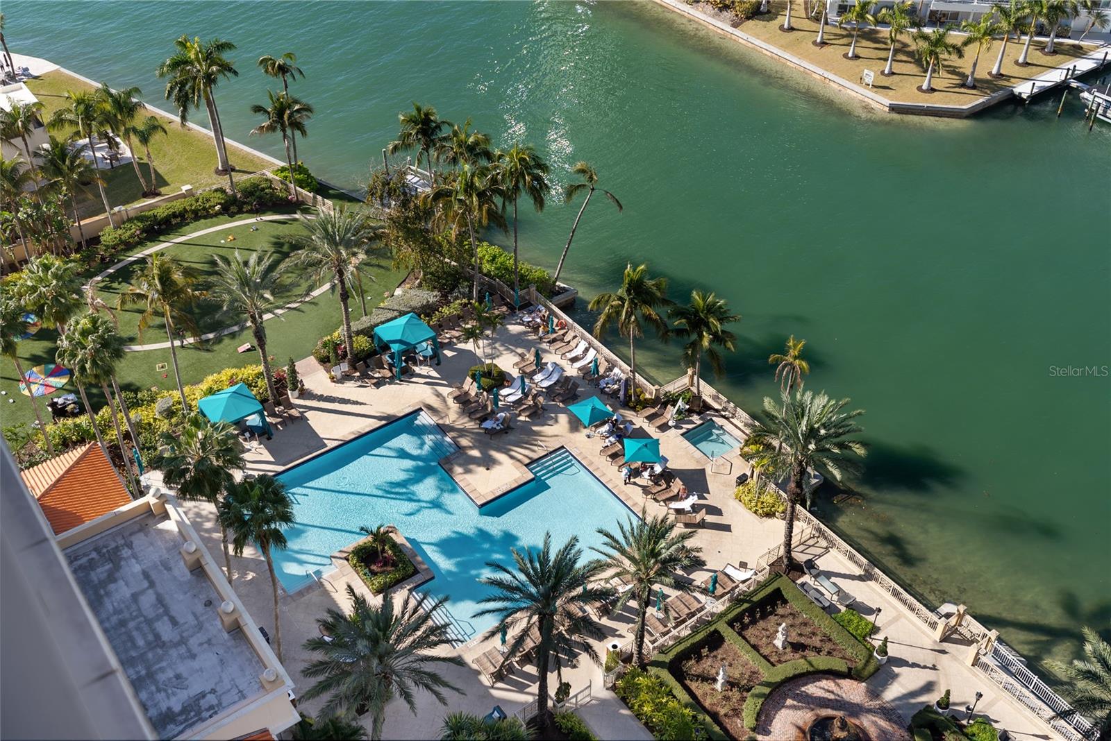 Image 29 of 34 For 1111 Ritz Carlton Drive 1603